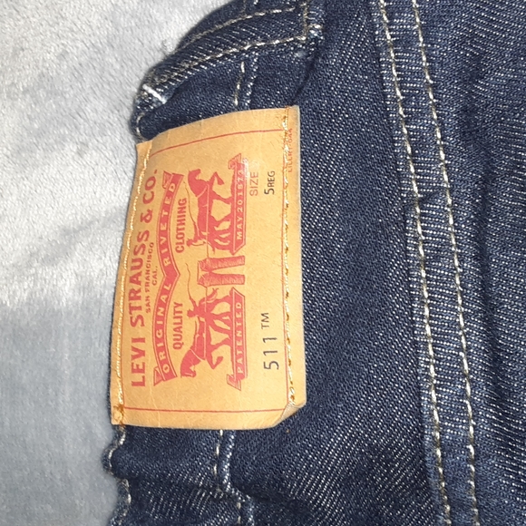 Boy's Levi Strauss & Co. (511) Tm - Picture 9 of 10